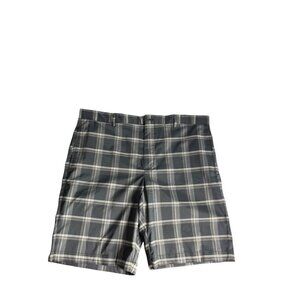 Greg Norman Men’s Black Plaid Golf Shorts Size 36